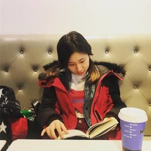 Meet your Posher, Priscilla